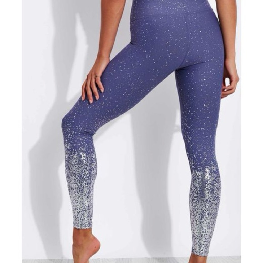 Beyond Yoga Purple and Silver Alloy Leggings - Picture 2 of 5